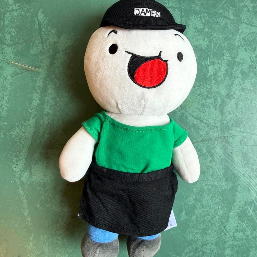 Theodds1out
Odds one out
Plushie
James plus
James stuffed toy
Sooubway